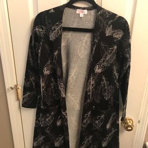 LuLaRoe Sarah Feather Print Small